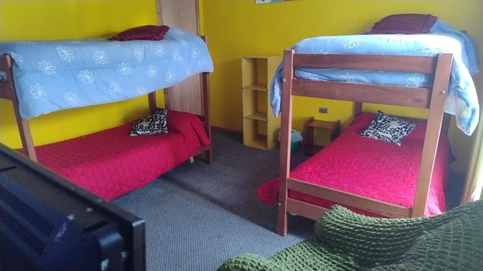 Hostal Y Residencial El Mundial Puerto Natales Ngoại thất bức ảnh